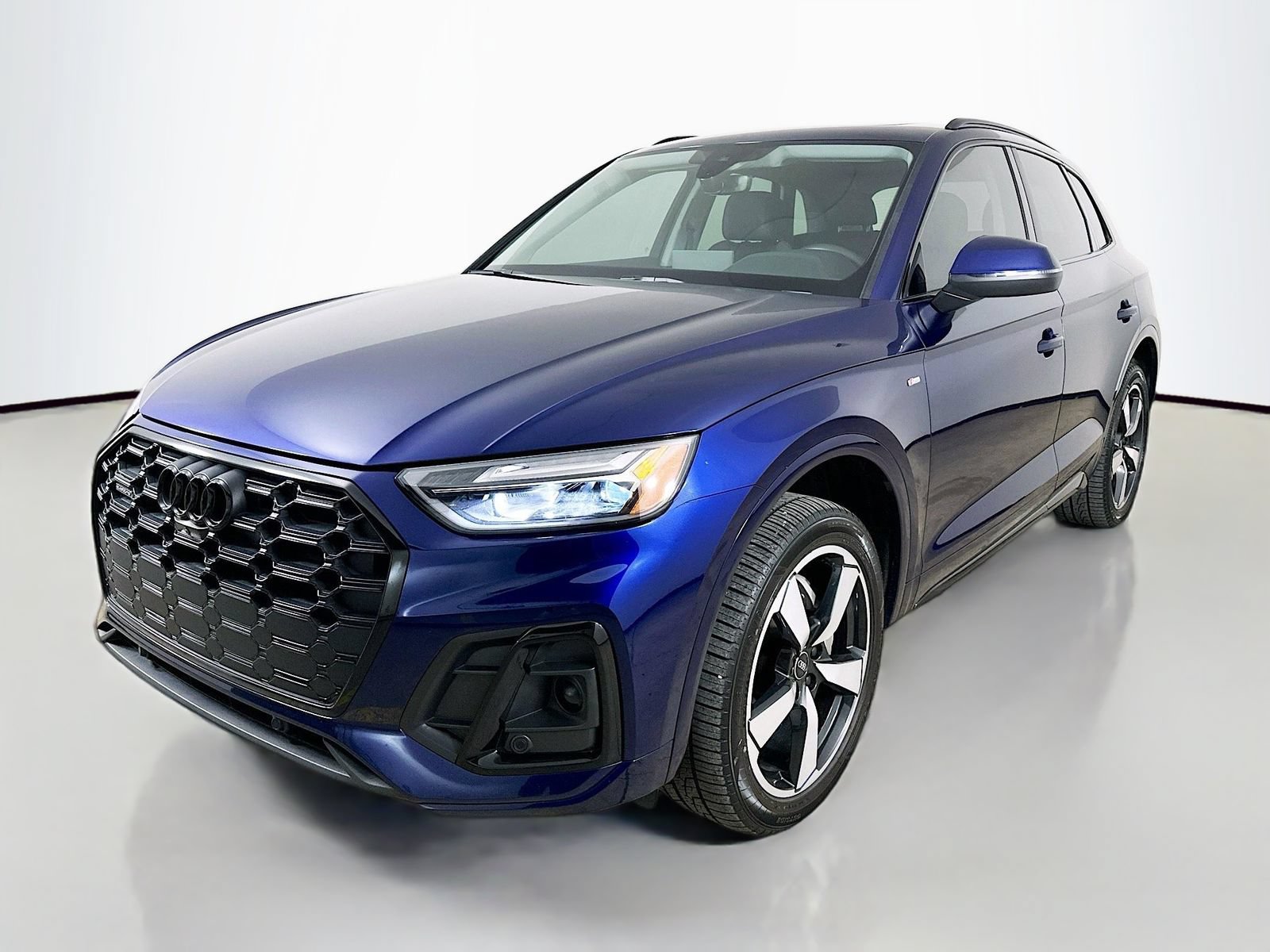 Used 2023 Audi Q5 2.0T Premium Plus w/ Premium Plus Package