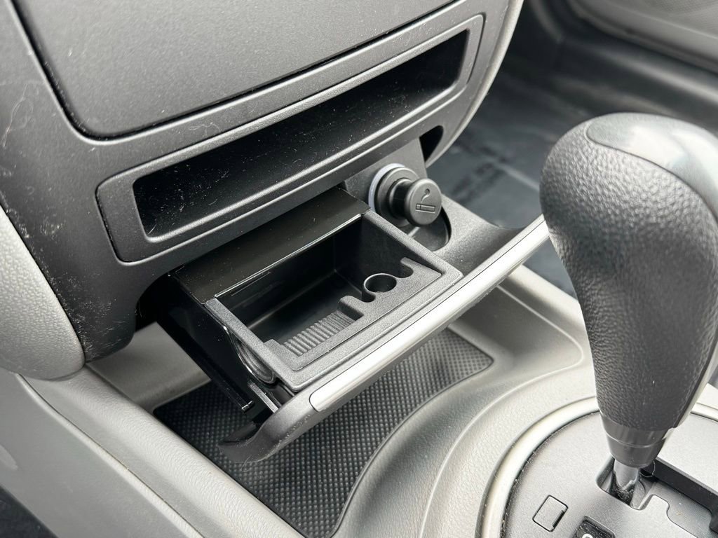 Used 2010 Kia Optima LX image 16