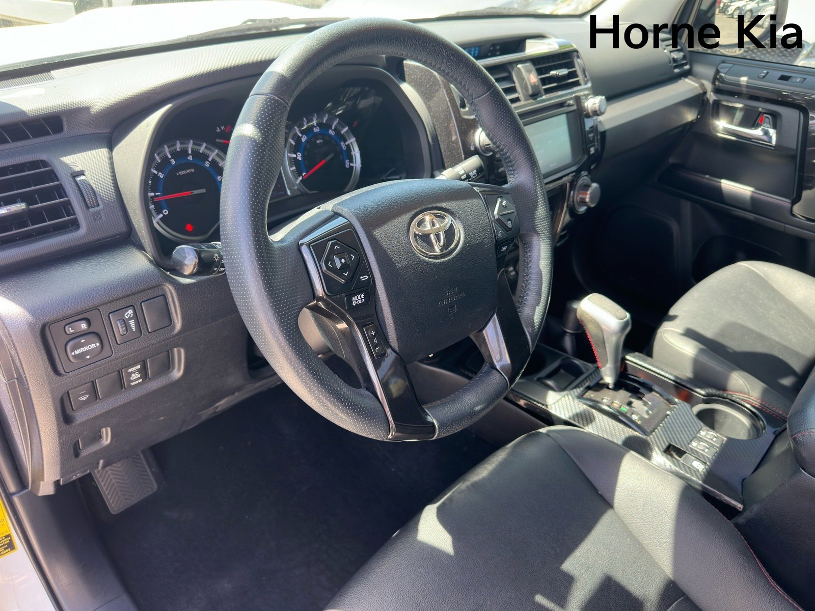 Used 2019 Toyota 4Runner TRD Off-Road Premium AWD/4WD image 11