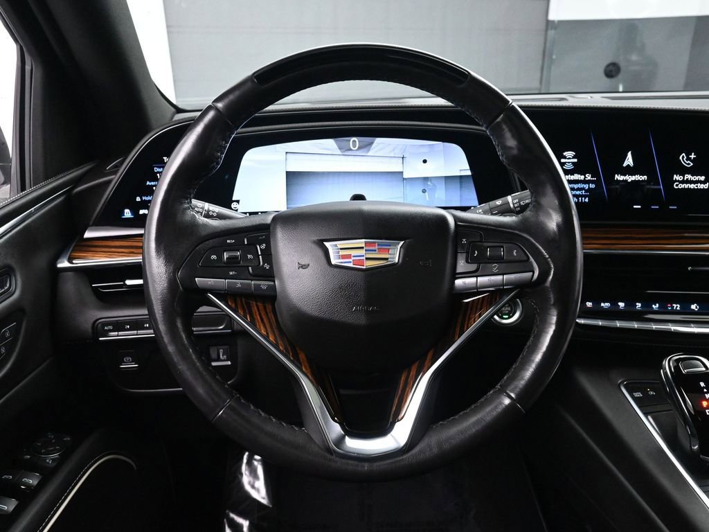 Used 2023 Cadillac Escalade ESV Premium Luxury image 26