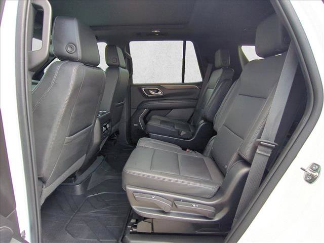 Used 2022 Chevrolet Tahoe LT w/ Luxury Package RWD image 21