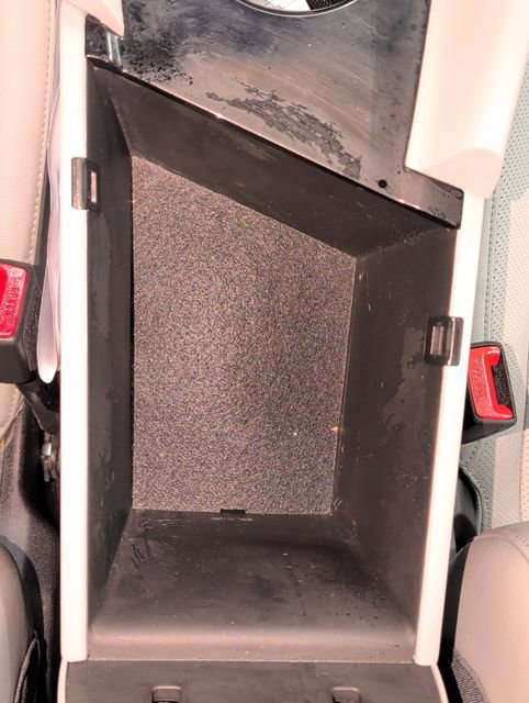 Used 2023 Hyundai Elantra Limited image 21