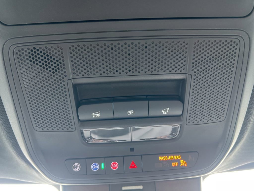 New 2026 Chevrolet Traverse LT w/ Sun and Wheel Package image 20