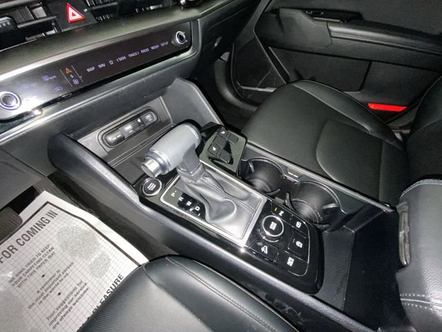 Used 2023 Kia Sportage EX image 20