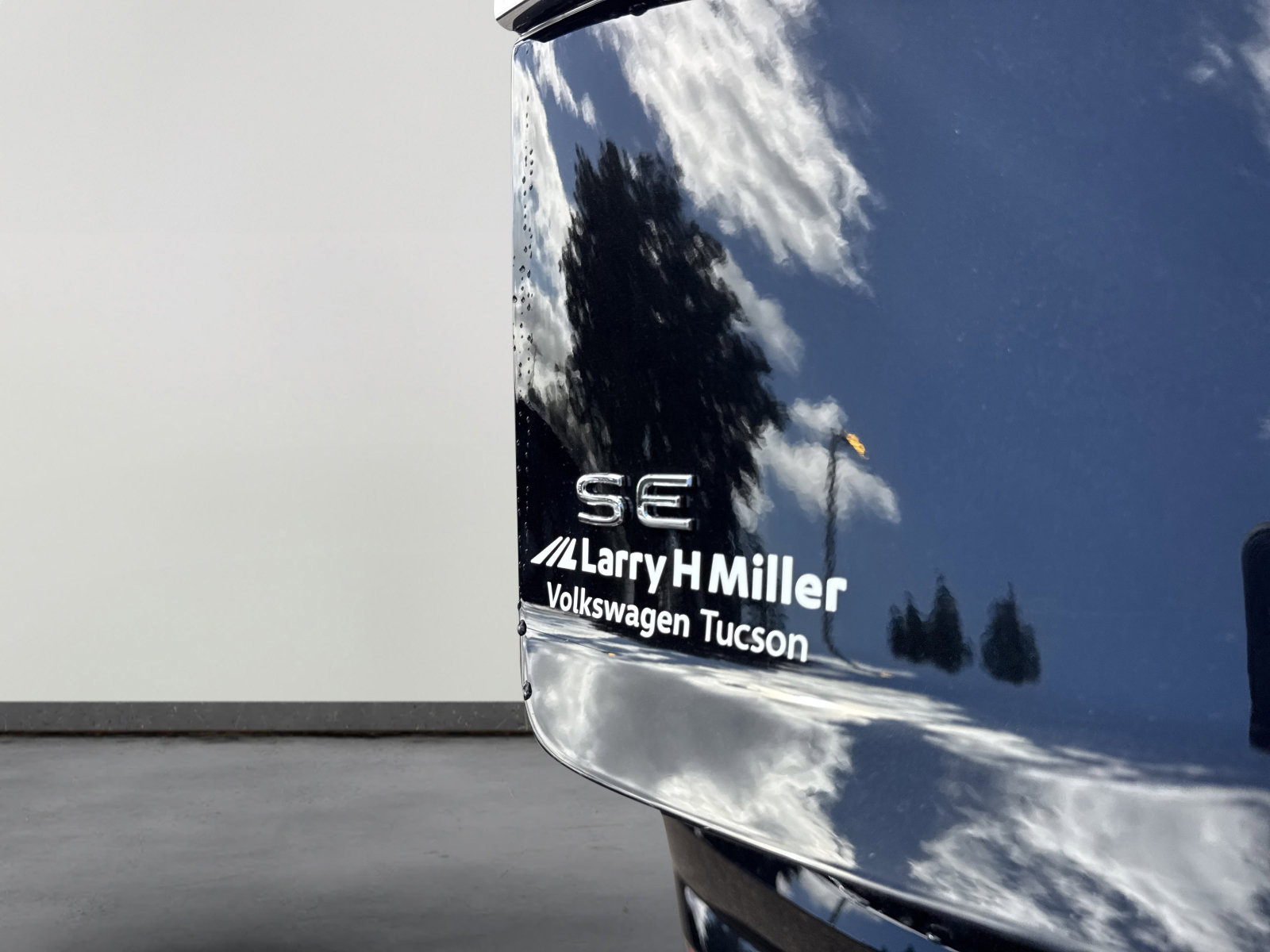 New 2026 Volkswagen Atlas Cross Sport SE image 6