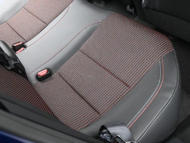 New 2026 Nissan Kicks SR FWD image 31