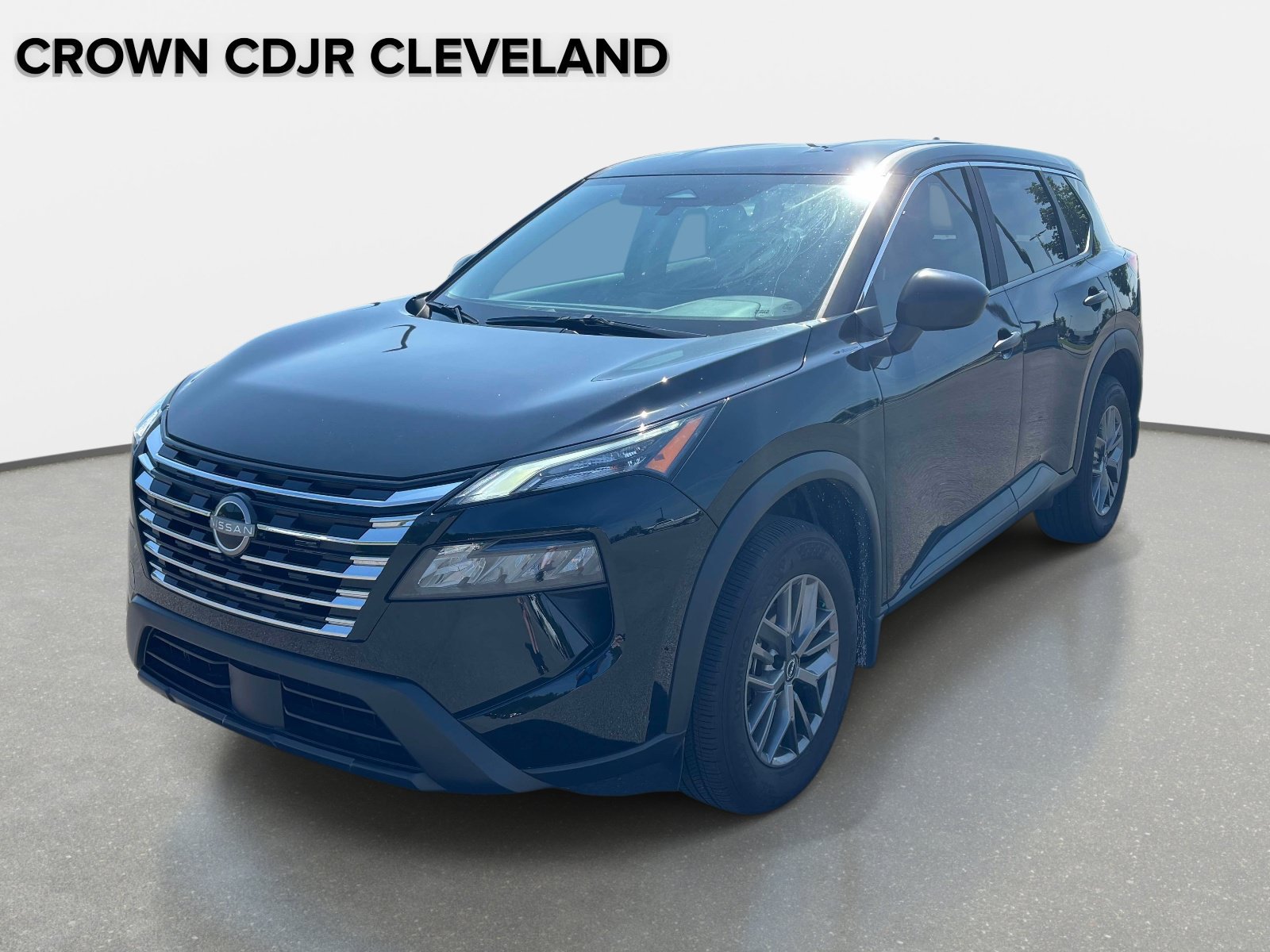 Used 2026 Nissan Rogue S FWD image 44