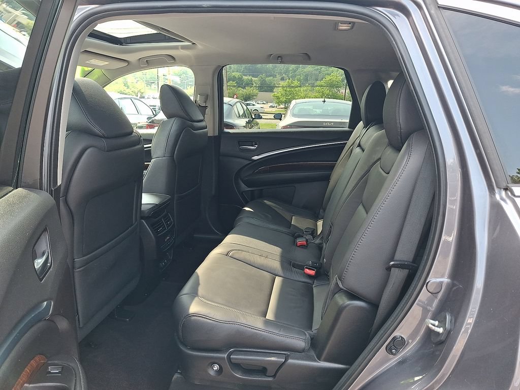 Used 2020 Acura MDX SH-AWD image 12