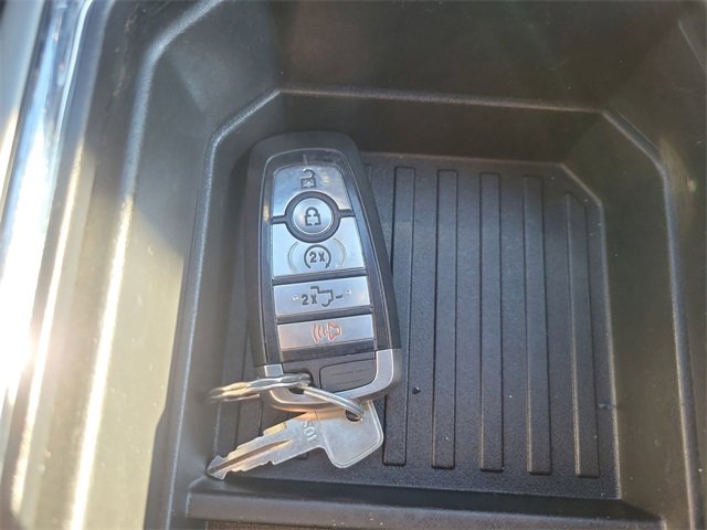 Used 2018 Ford F350 Lariat w/ Lariat Ultimate Package image 22