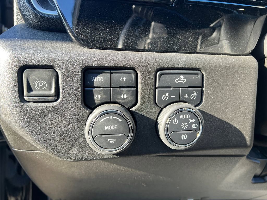 Used 2023 Chevrolet Silverado 1500 RST image 14