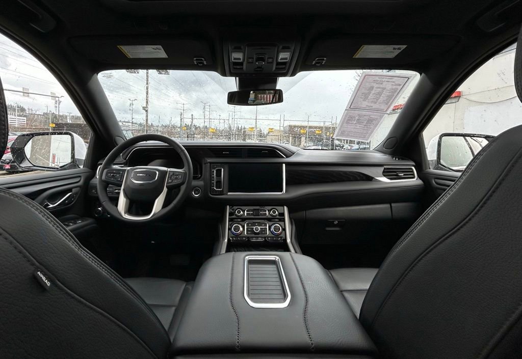 Used 2024 GMC Yukon Denali image 22