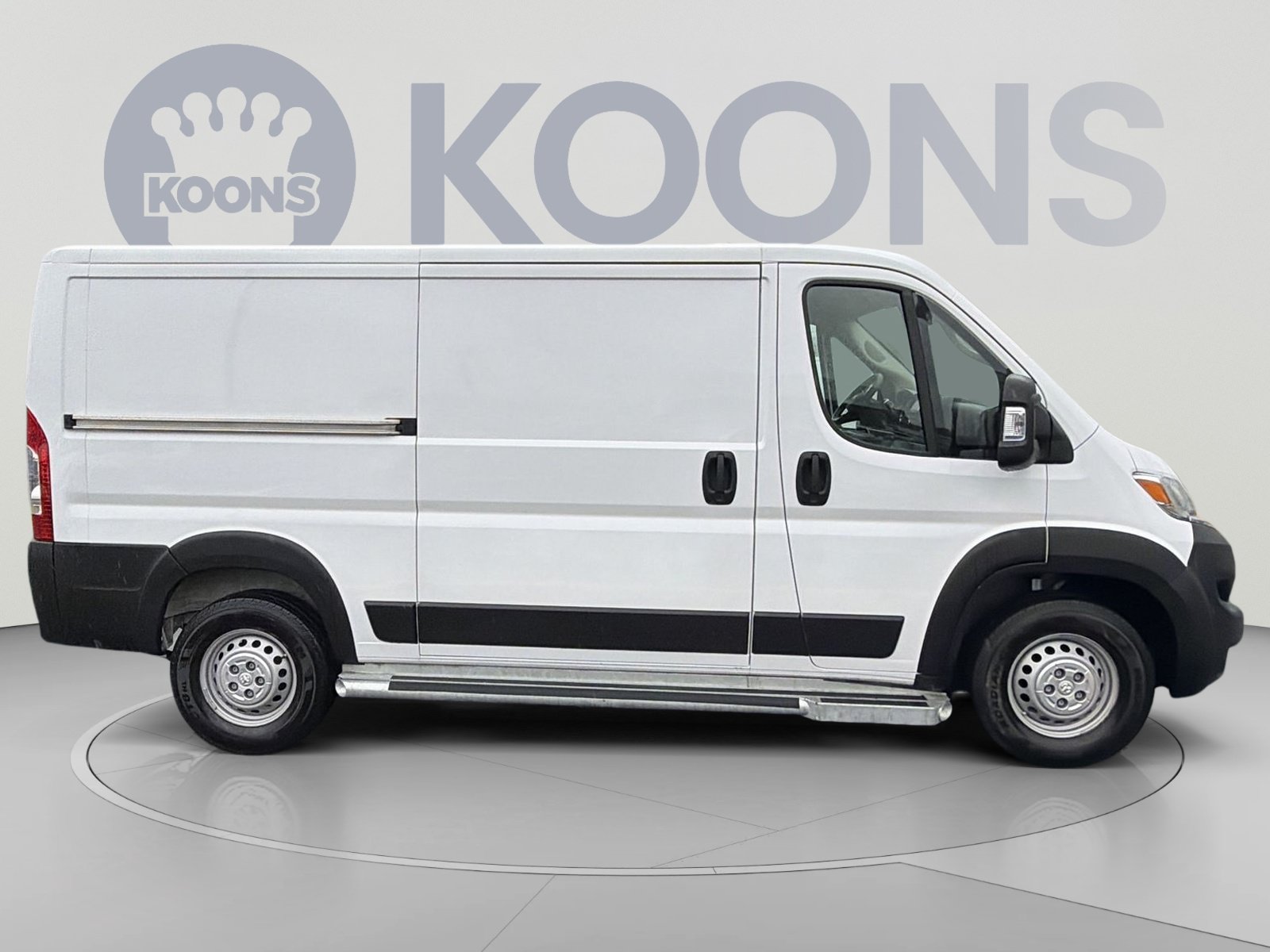 Used 2025 RAM ProMaster 2500 w/ U-Haul Equipment Group FWD image 8