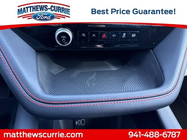 New 2026 Ford Explorer ST-Line w/ ST-Line Street Pack image 21