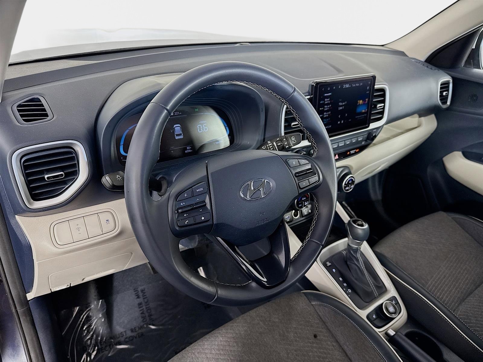 Certified 2023 Hyundai Venue Limited image 9