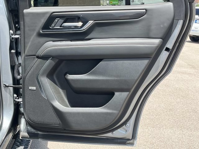 Certified 2025 GMC Yukon Elevation AWD/4WD image 24
