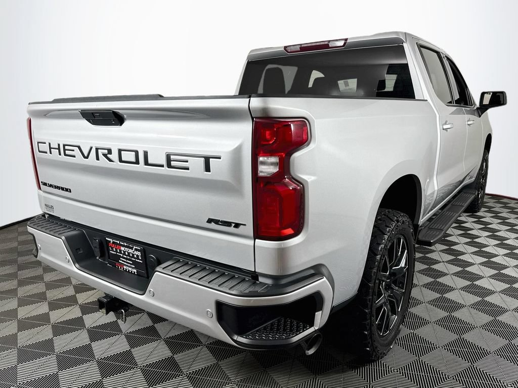 Used 2022 Chevrolet Silverado 1500 RST w/ Safety Package AWD/4WD image 7