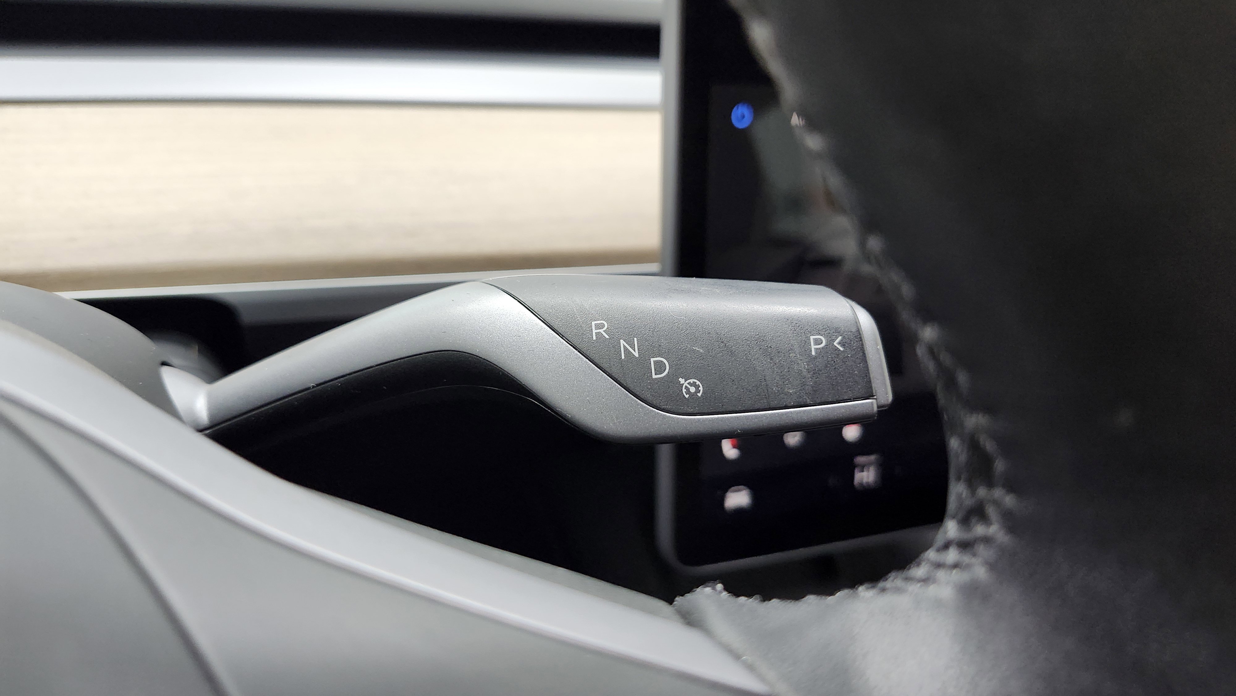 Used 2023 Tesla Model 3 Standard Range image 31