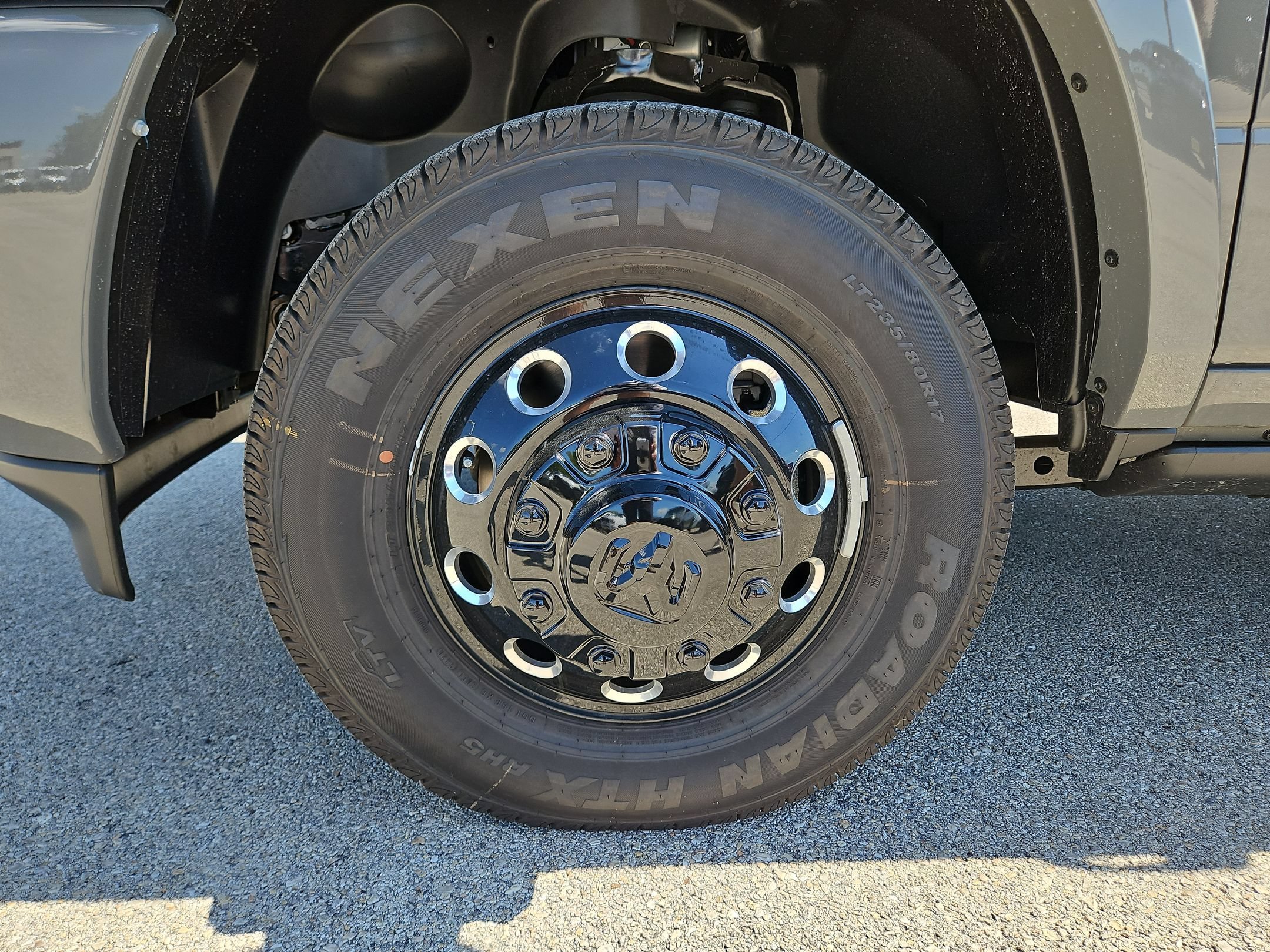 New 2027 RAM 3500 Limited AWD/4WD image 20