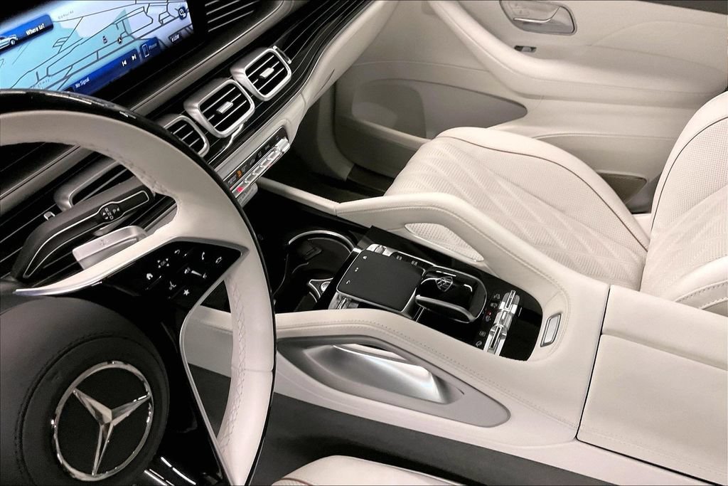 New 2026 Mercedes-Benz Maybach GLS 600 4MATIC image 8