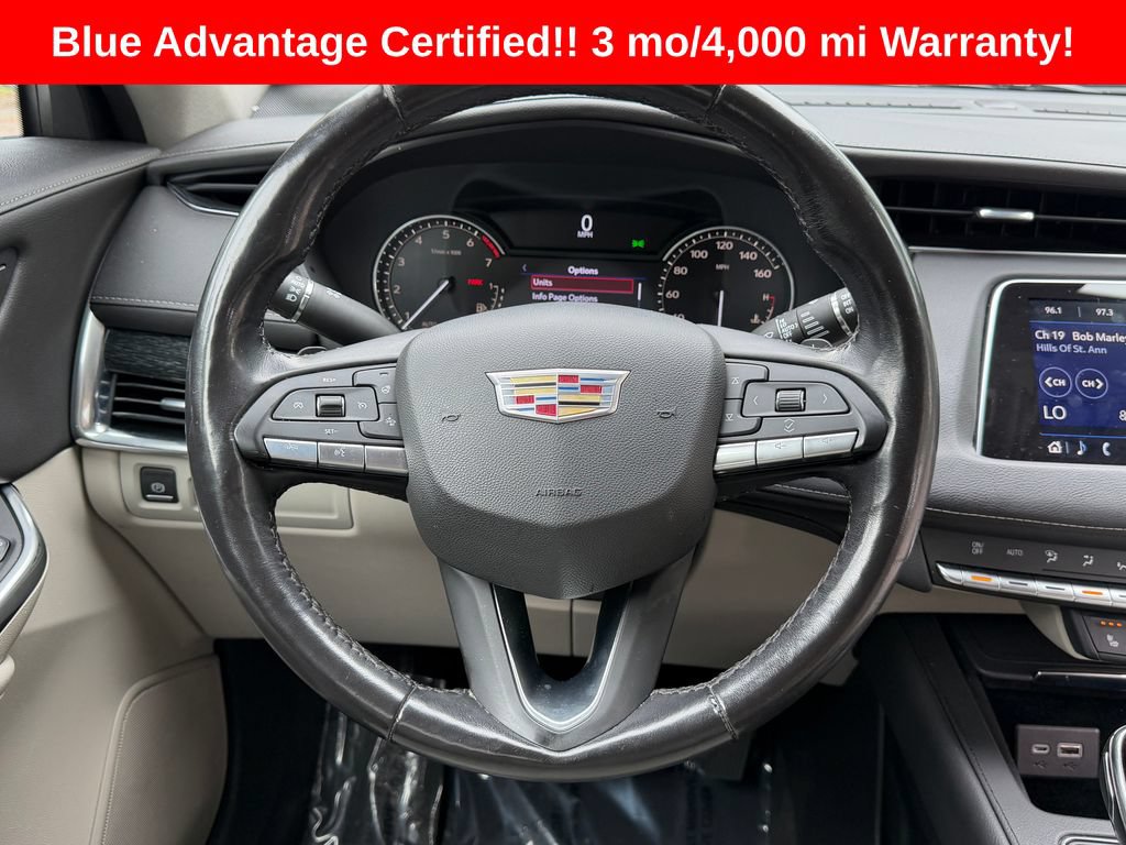 Used 2021 Cadillac XT4 Premium Luxury w/ Cold Weather Package FWD image 16
