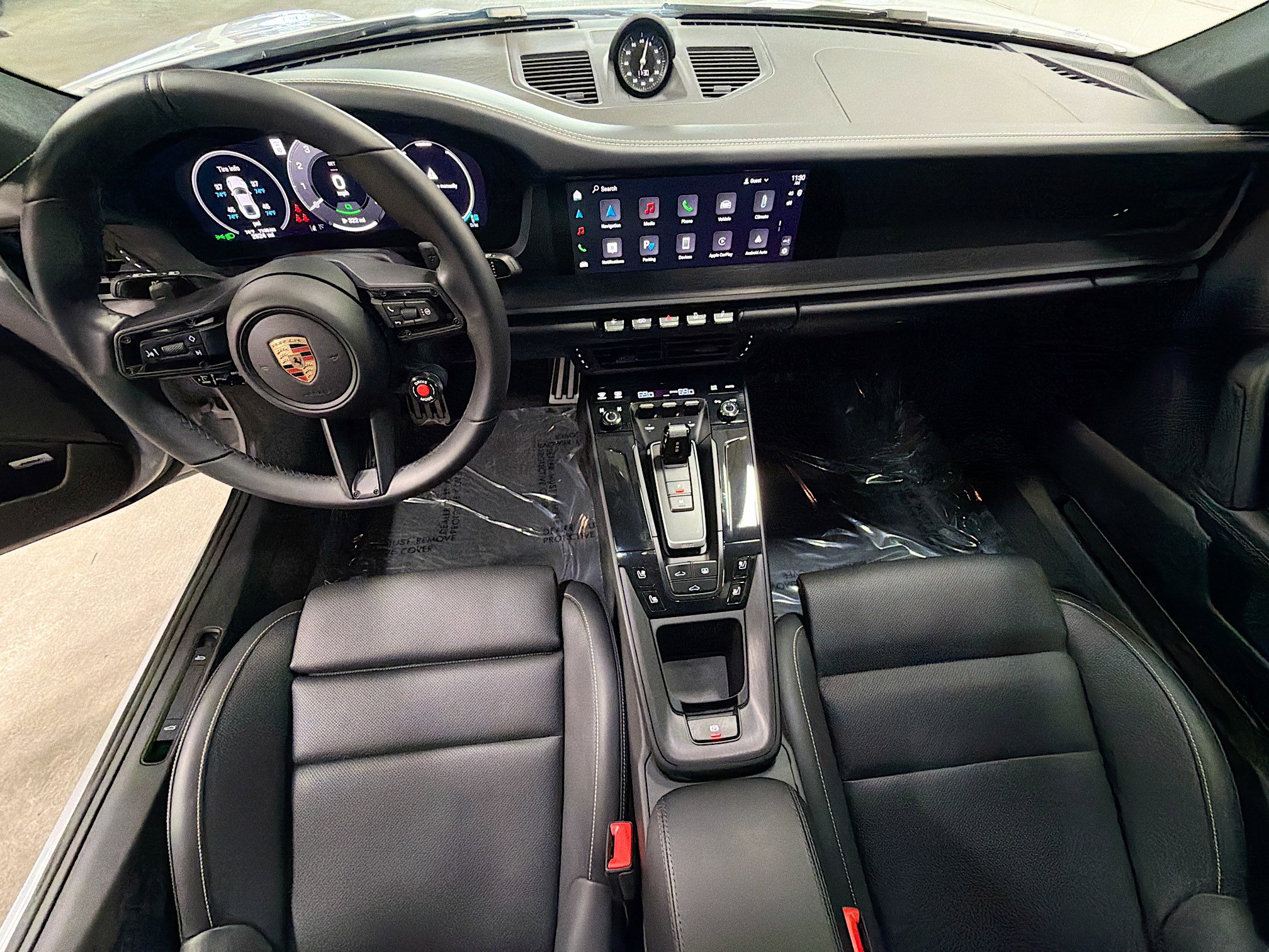 Certified 2025 Porsche 911 Carrera 4 GTS AWD/4WD image 15