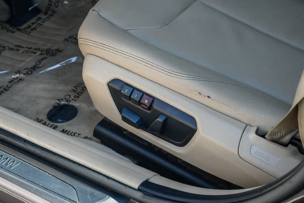 Used 2014 BMW 328i Sedan RWD image 24
