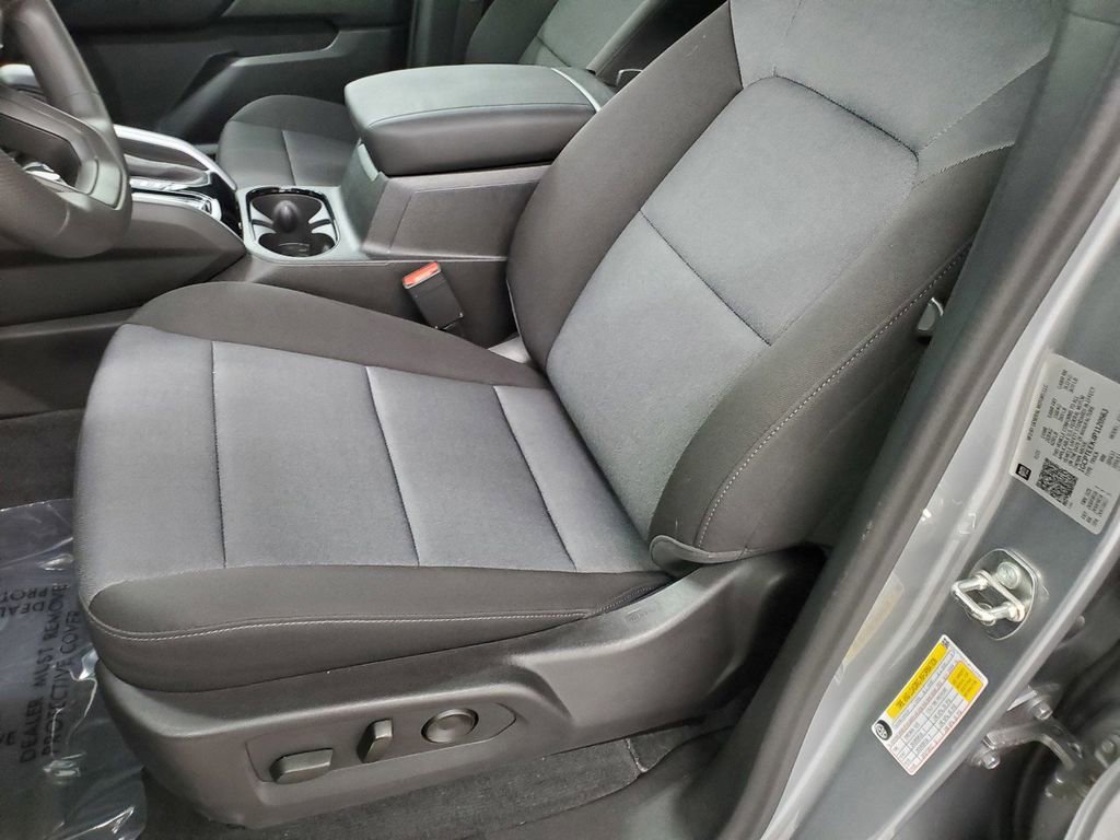 Used 2023 Chevrolet Colorado Trail Boss w/ Technology Package image 15