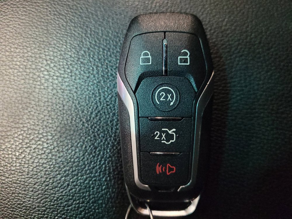 Used 2016 Ford Explorer Sport w/ Equipment Group 401A image 32