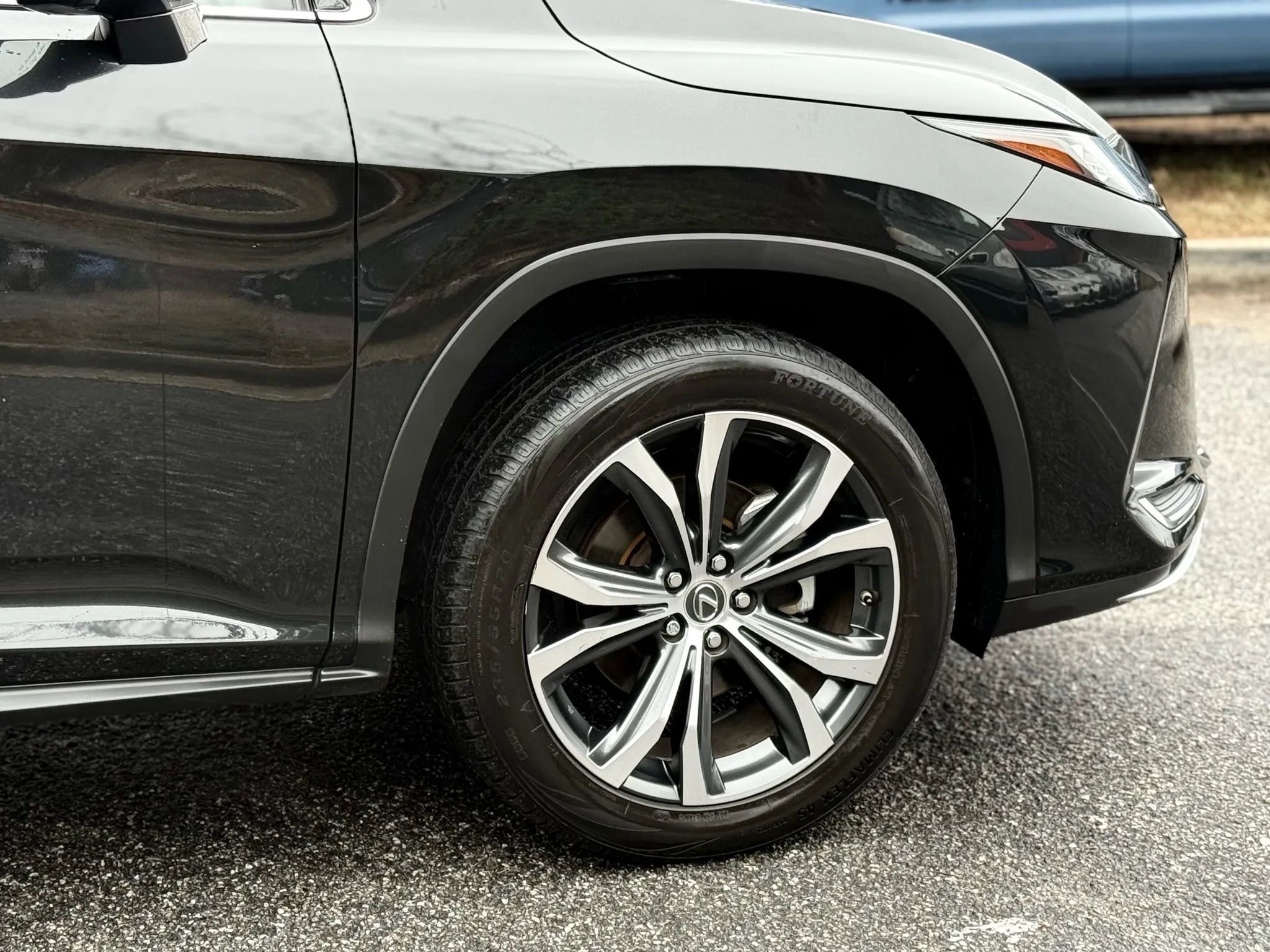 Used 2021 Lexus RX 350L FWD w/ Premium Package image 10