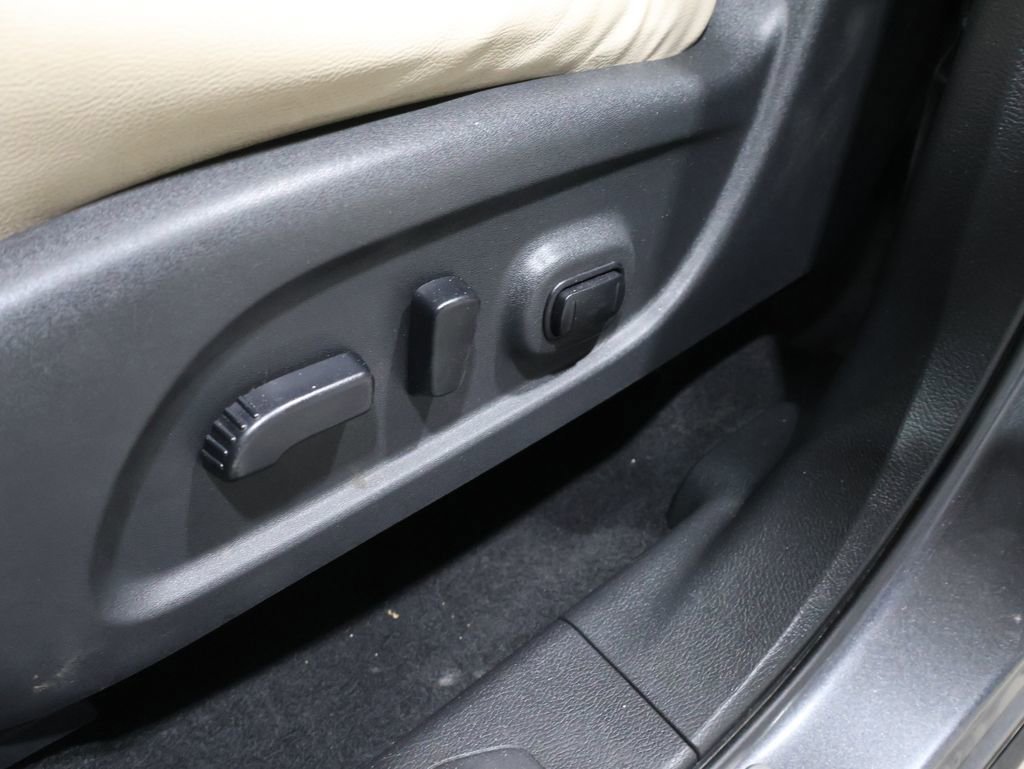 Used 2021 Nissan Murano SL w/ SL Moonroof Package image 14