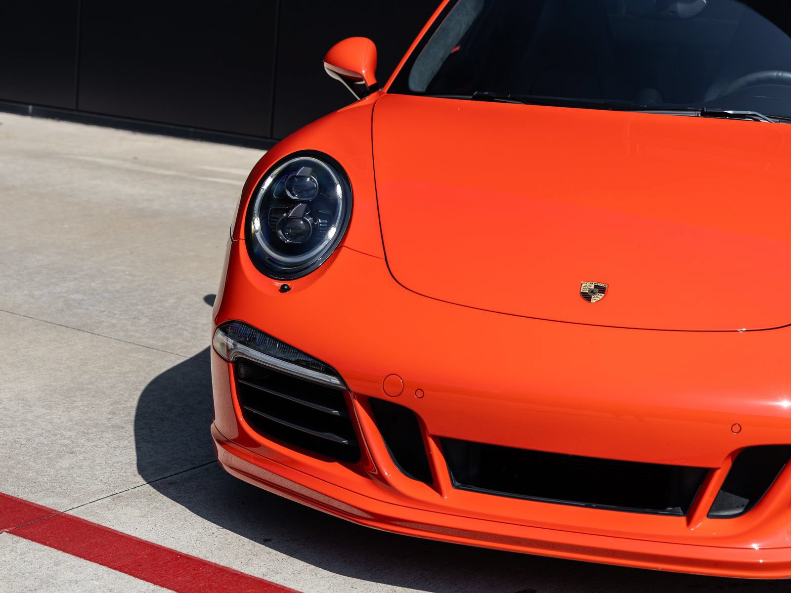 Certified 2016 Porsche 911 Carrera GTS RWD image 24