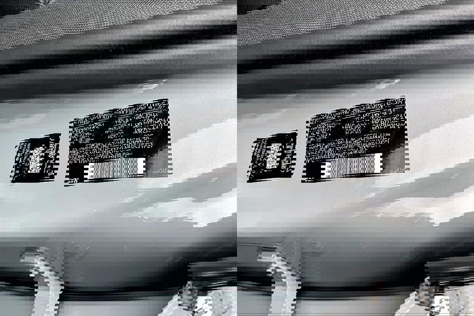 New 2026 Volvo XC90 B6 Ultra w/ Protection Package image 12