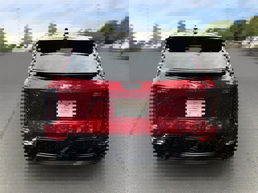 New 2026 Cadillac Optiq Sport 2 image 5