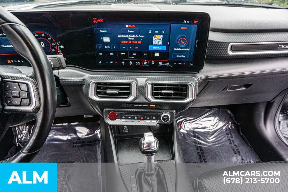 Used 2025 Ford Mustang Premium RWD image 39