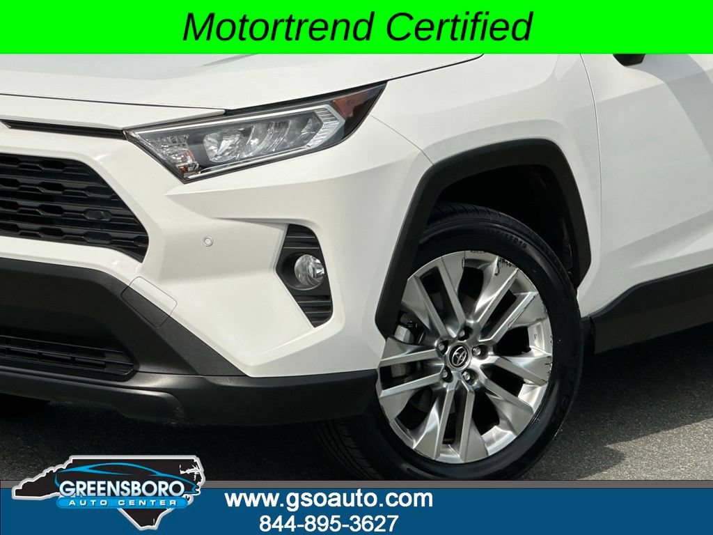 Used 2019 Toyota RAV4 XLE Premium AWD/4WD image 40