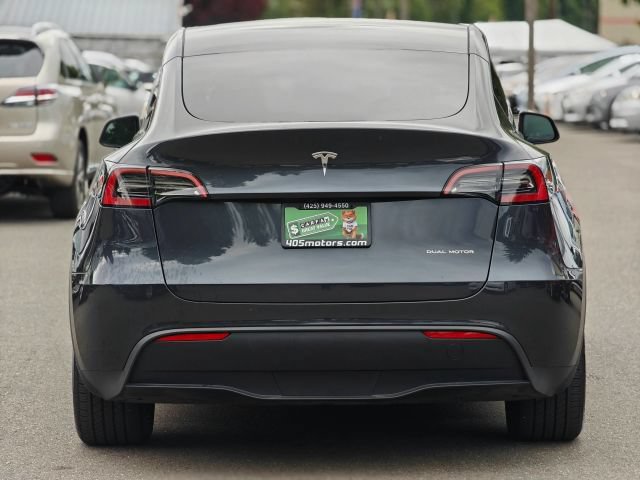 Used 2025 Tesla Model Y Long Range AWD/4WD image 11