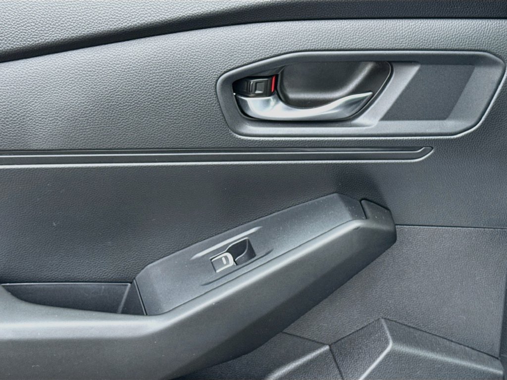 Used 2023 Honda Accord LX image 31