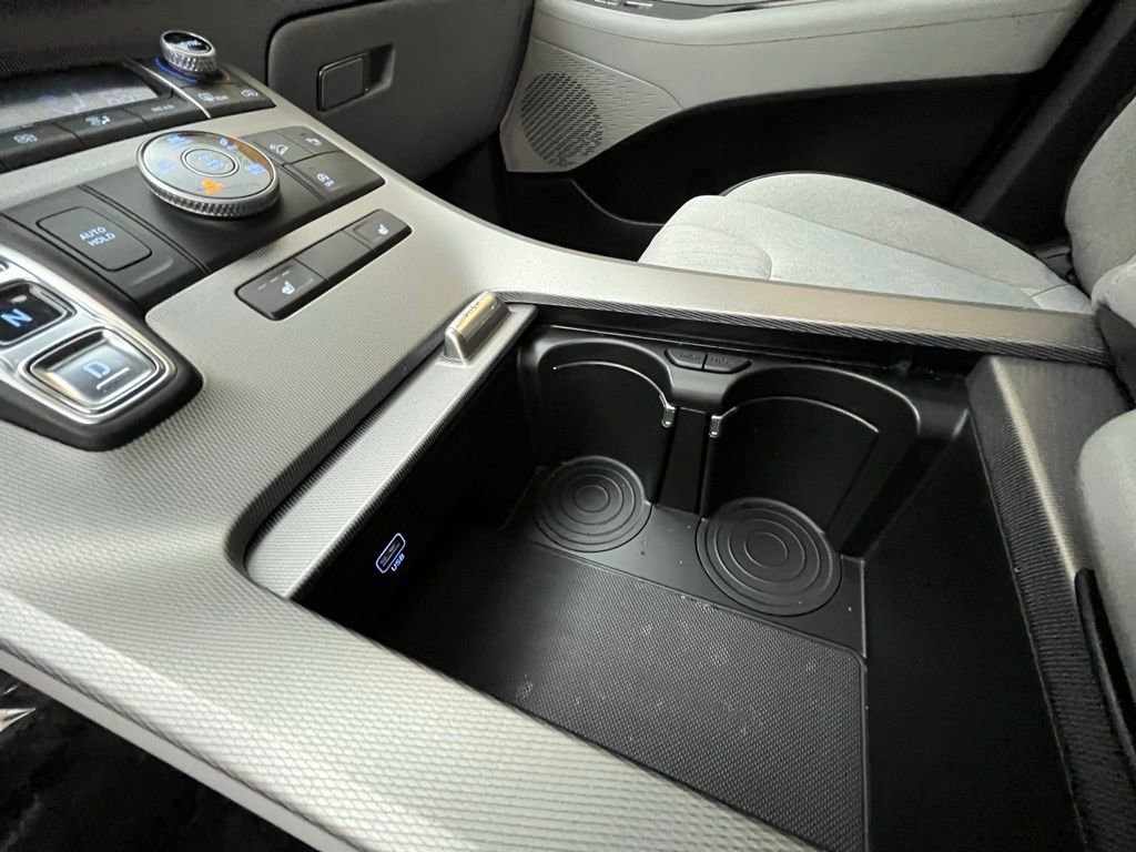 Used 2022 Hyundai Palisade SEL w/ Winter Package image 19