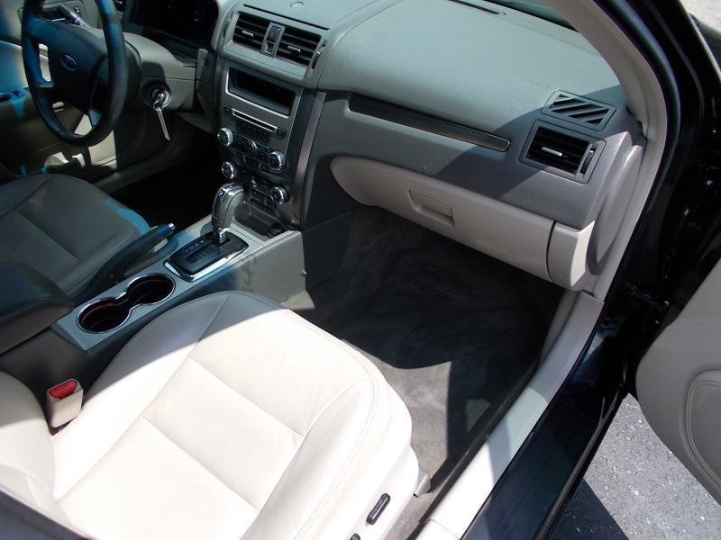 Used 2012 Ford Fusion SEL FWD image 21