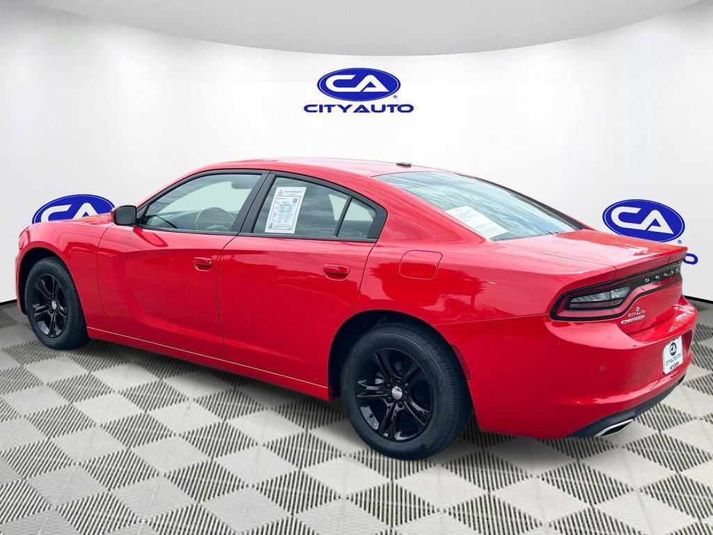 Used 2022 Dodge Charger SXT RWD image 5