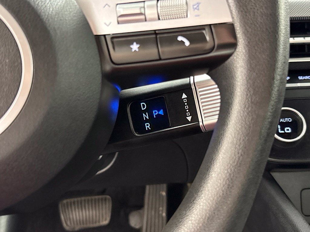 Used 2025 Hyundai Sonata SEL FWD image 23