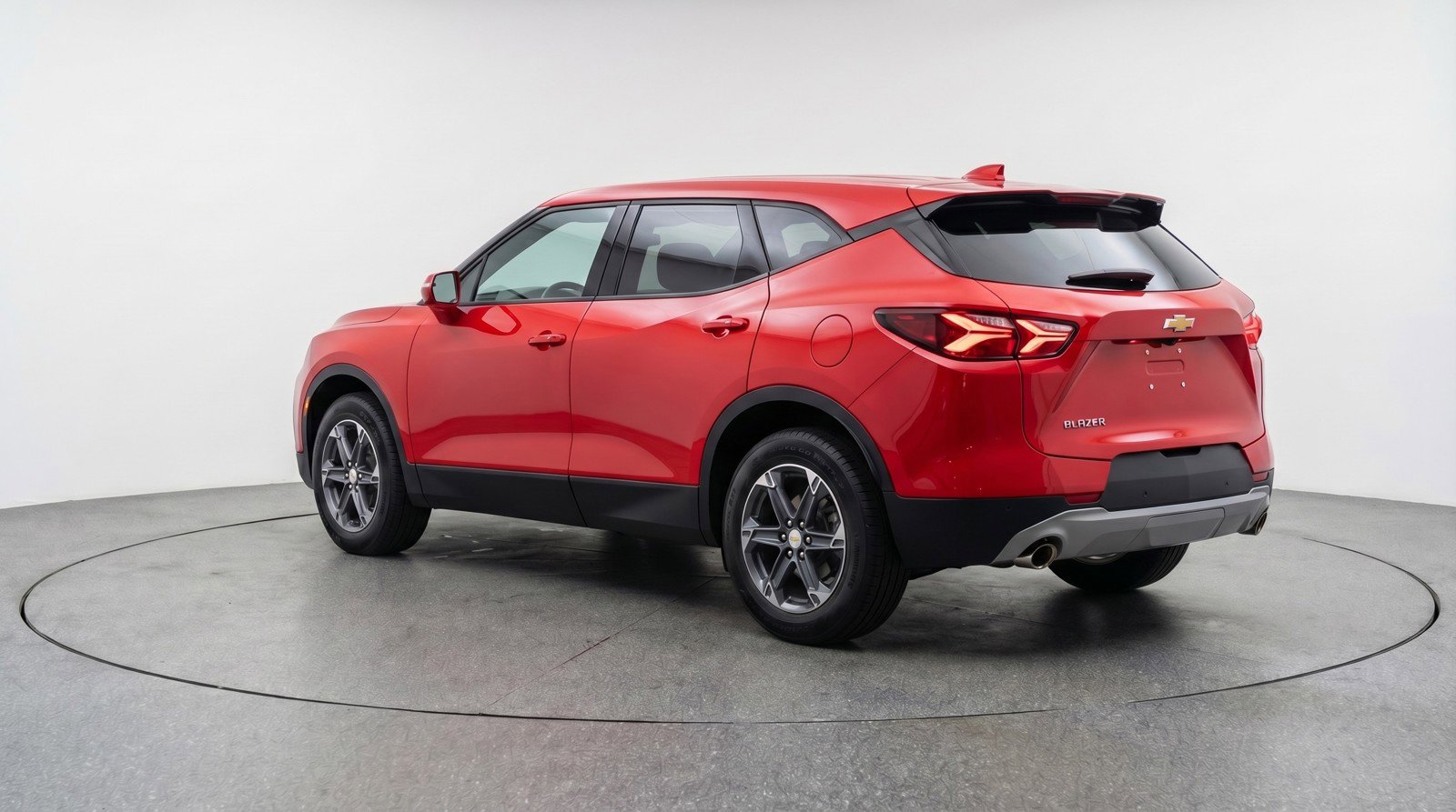 Used 2025 Chevrolet Blazer LT image 6