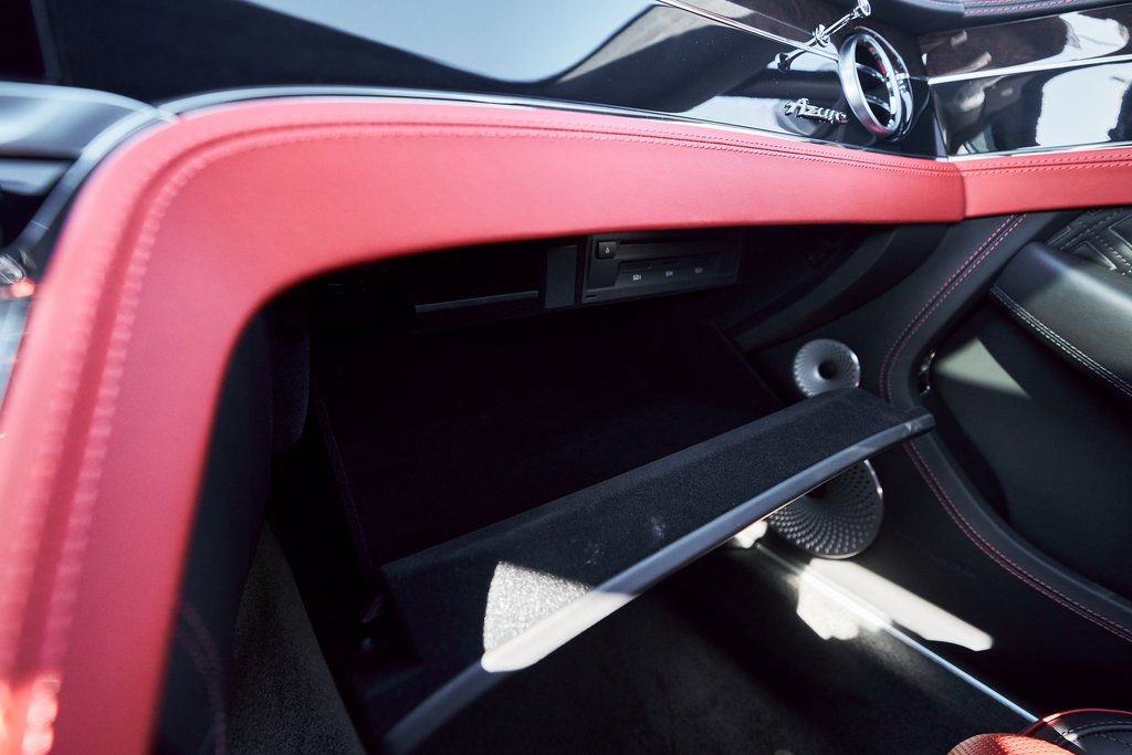 Used 2023 Bentley Continental GT Azure image 70