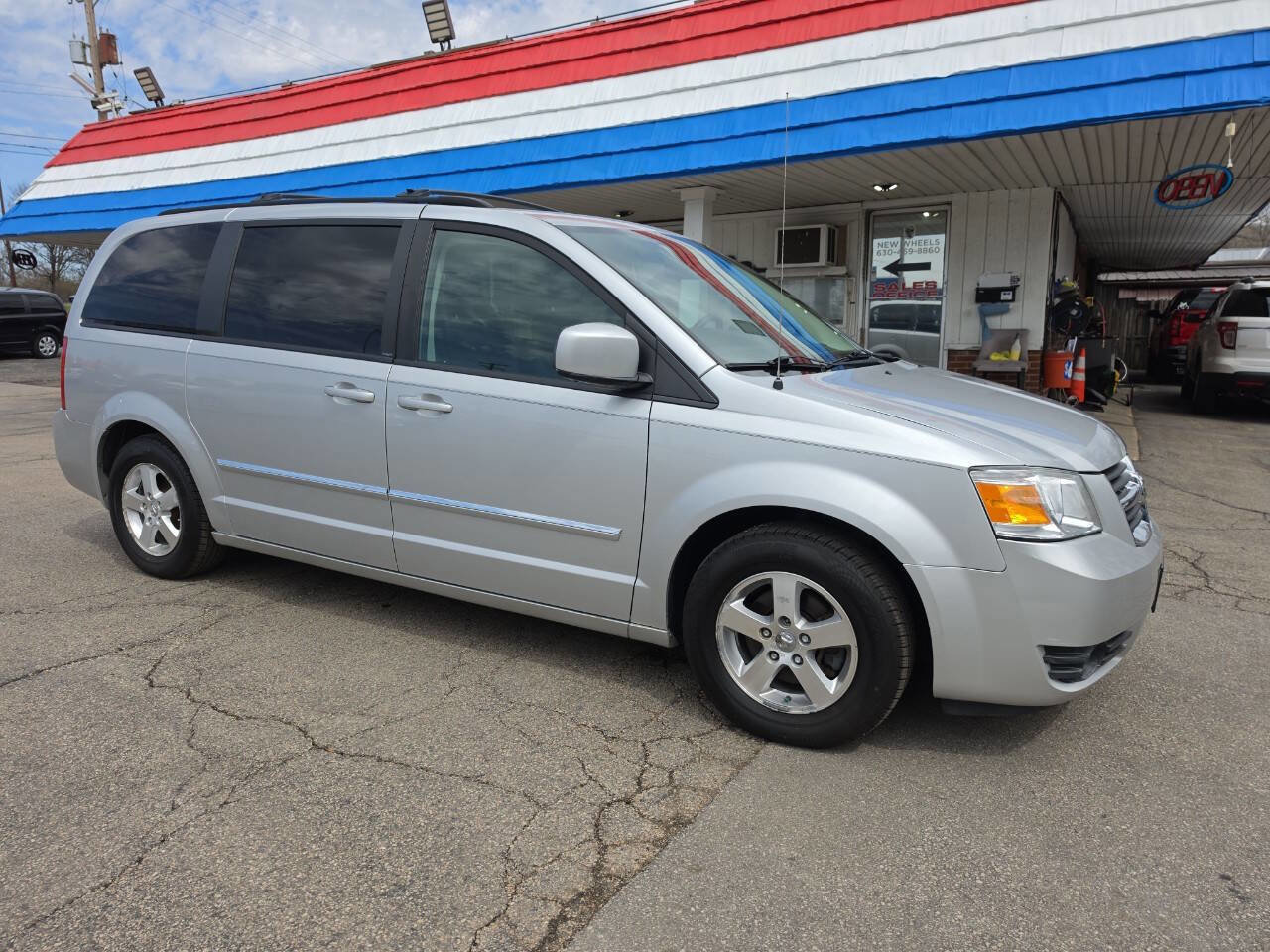 Used 2008 Dodge Grand Caravan SXT FWD image 6