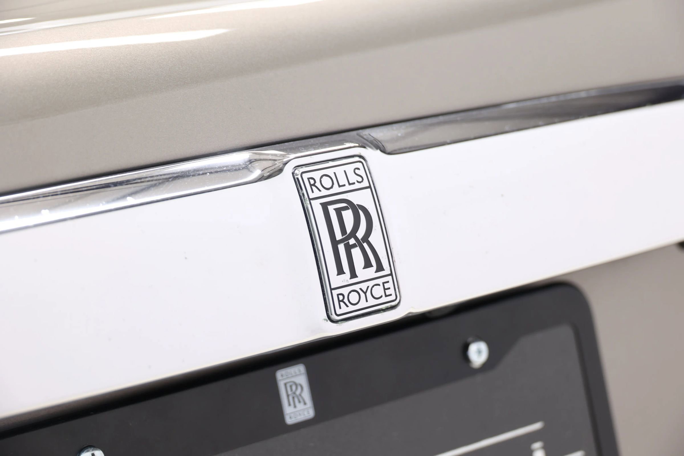 Used 2014 Rolls-Royce Wraith image 76