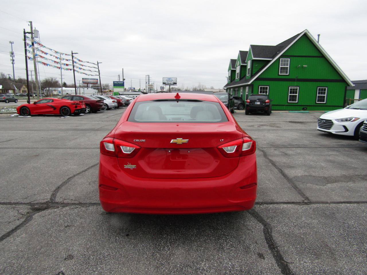Used 2016 Chevrolet Cruze LT w/ Convenience Package image 6