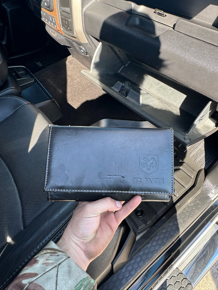 Used 2014 RAM 1500 Laramie w/ Convenience Group image 27