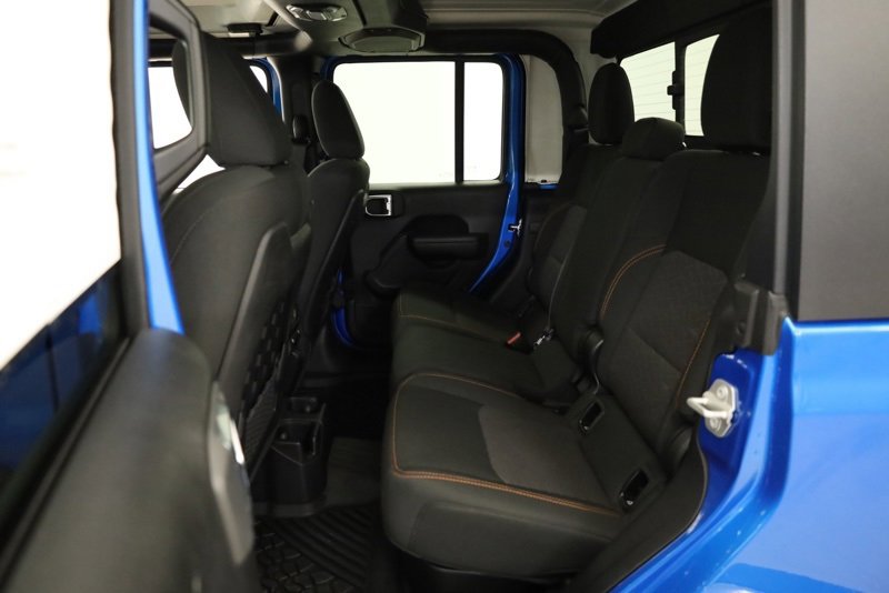 Used 2023 Jeep Gladiator Mojave w/ Cold Weather Group image 38