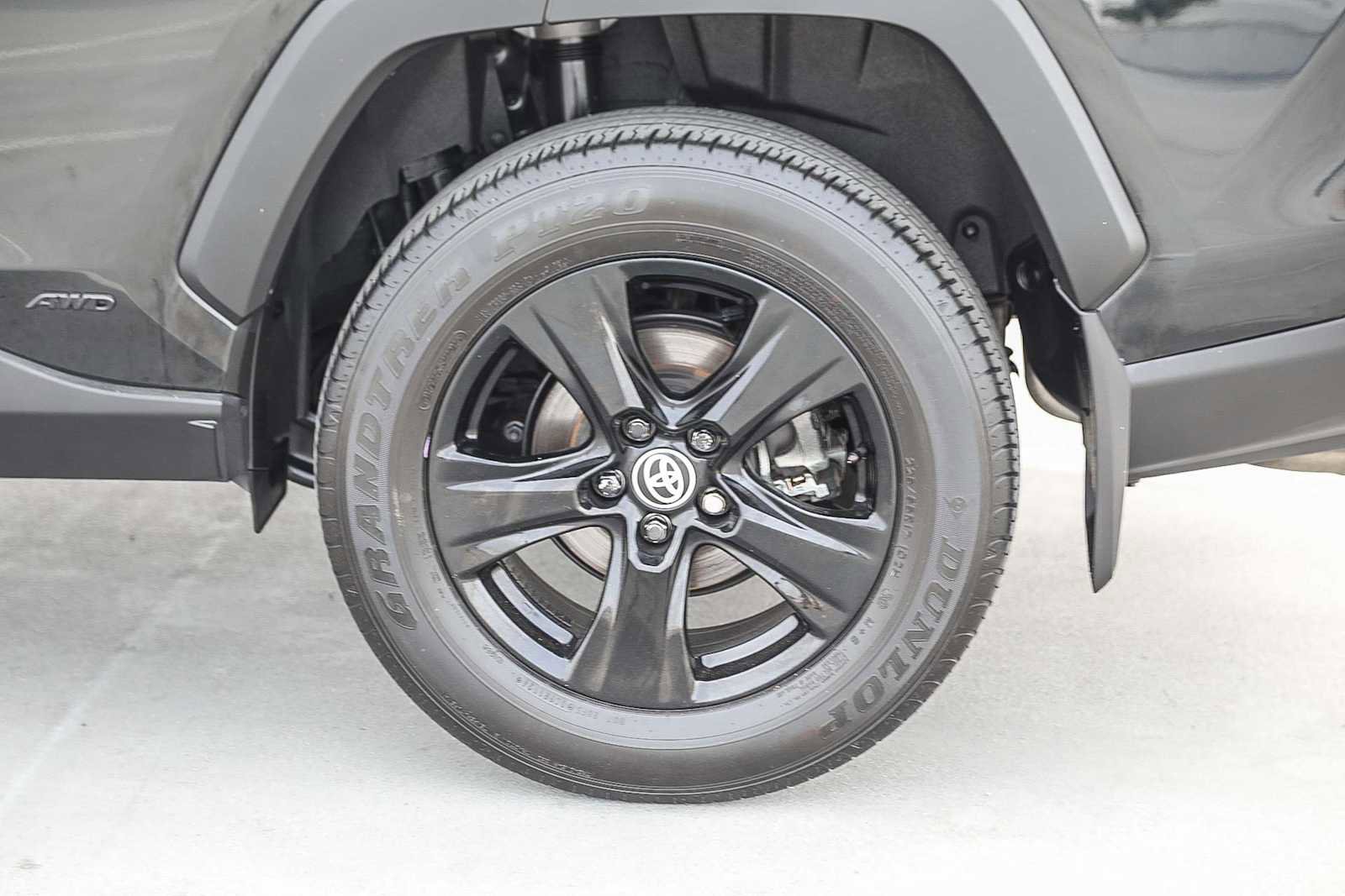Certified 2024 Toyota RAV4 XLE image 12