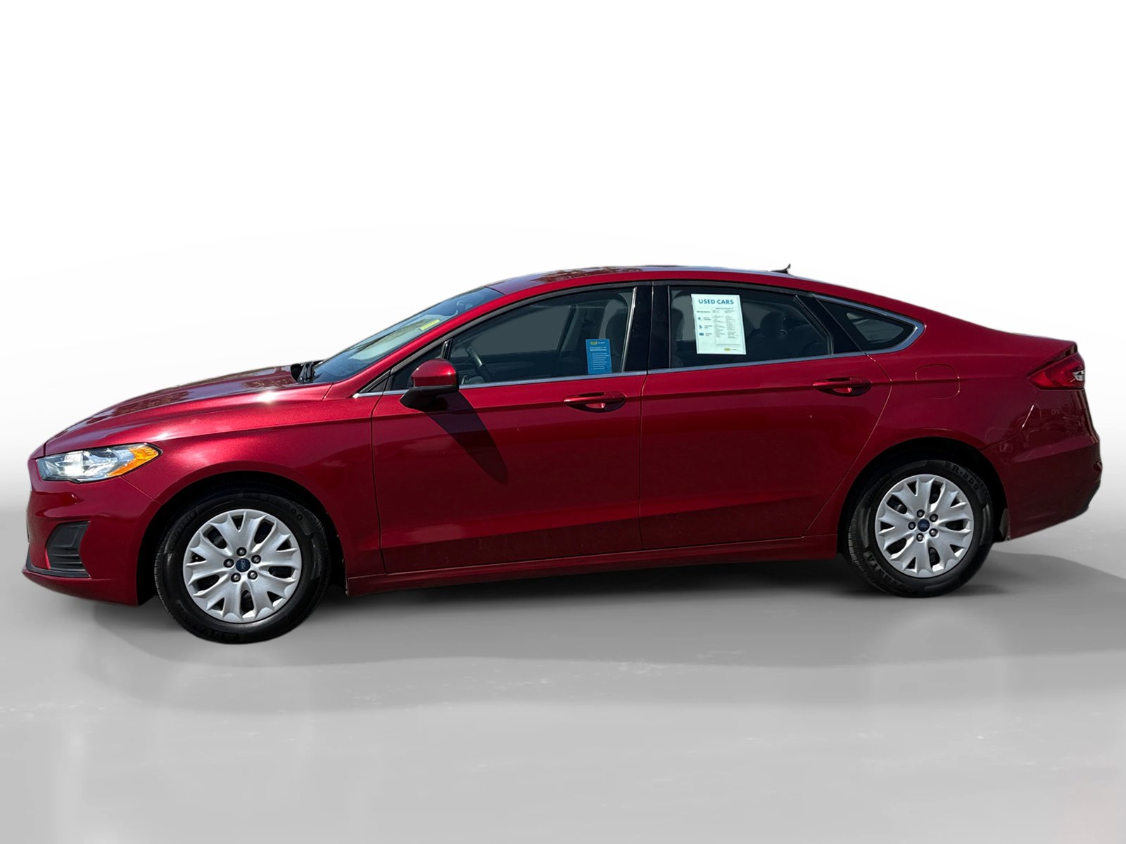 Used 2019 Ford Fusion S image 2
